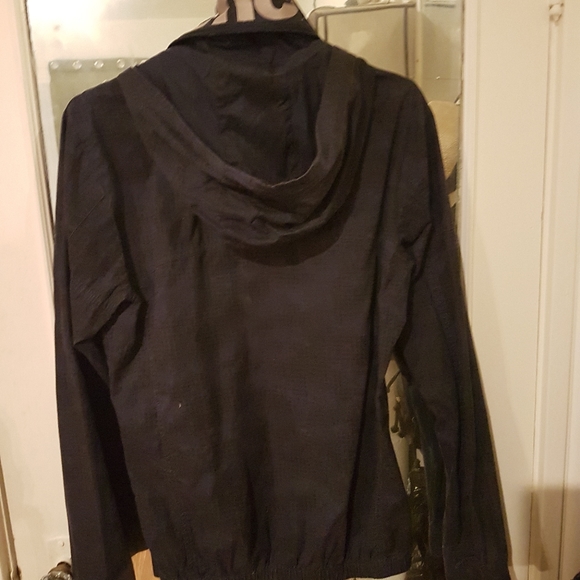 Coat - Picture 3 of 3